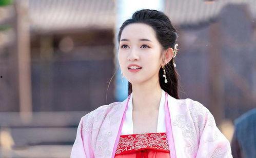 娱乐大爆料王玉雯,揭秘明星幕后故事 第1张 娱乐大爆料王玉雯,揭秘明星幕后故事 第1张